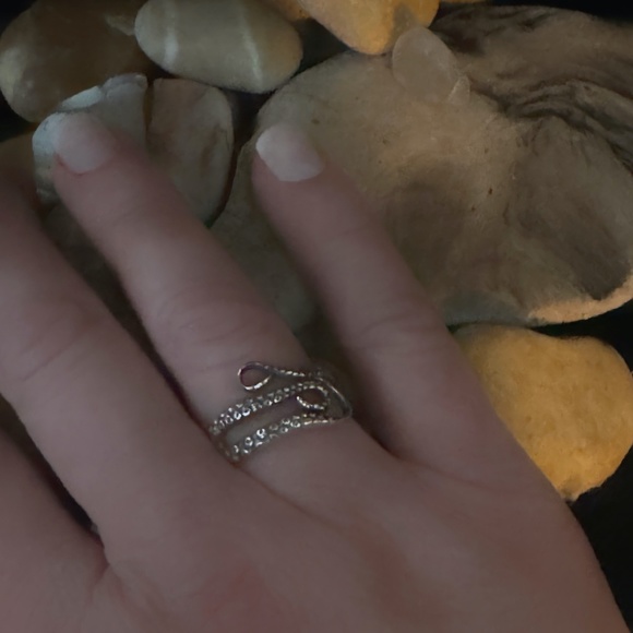 Sterling Silver Octopus Tentacle Ring - Picture 1 of 5